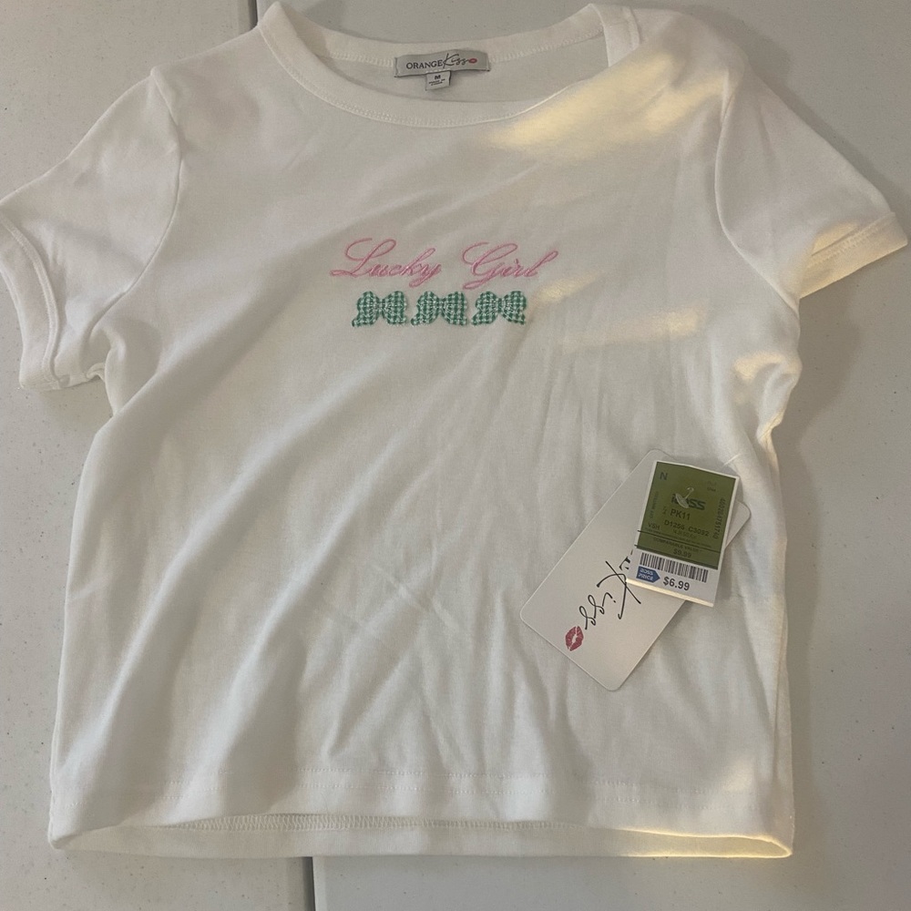 Brand New Juniors tee shirt size Medium